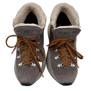 SOREL Out N About III Conquest Boots Women's 9.5 – Great Condition!